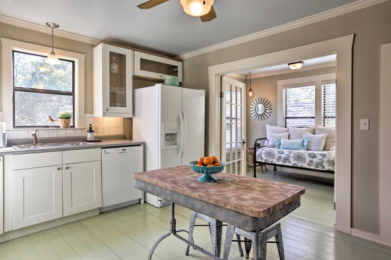 Fredericksburg Cottage With Grill - Walk To Main St! Exterior photo