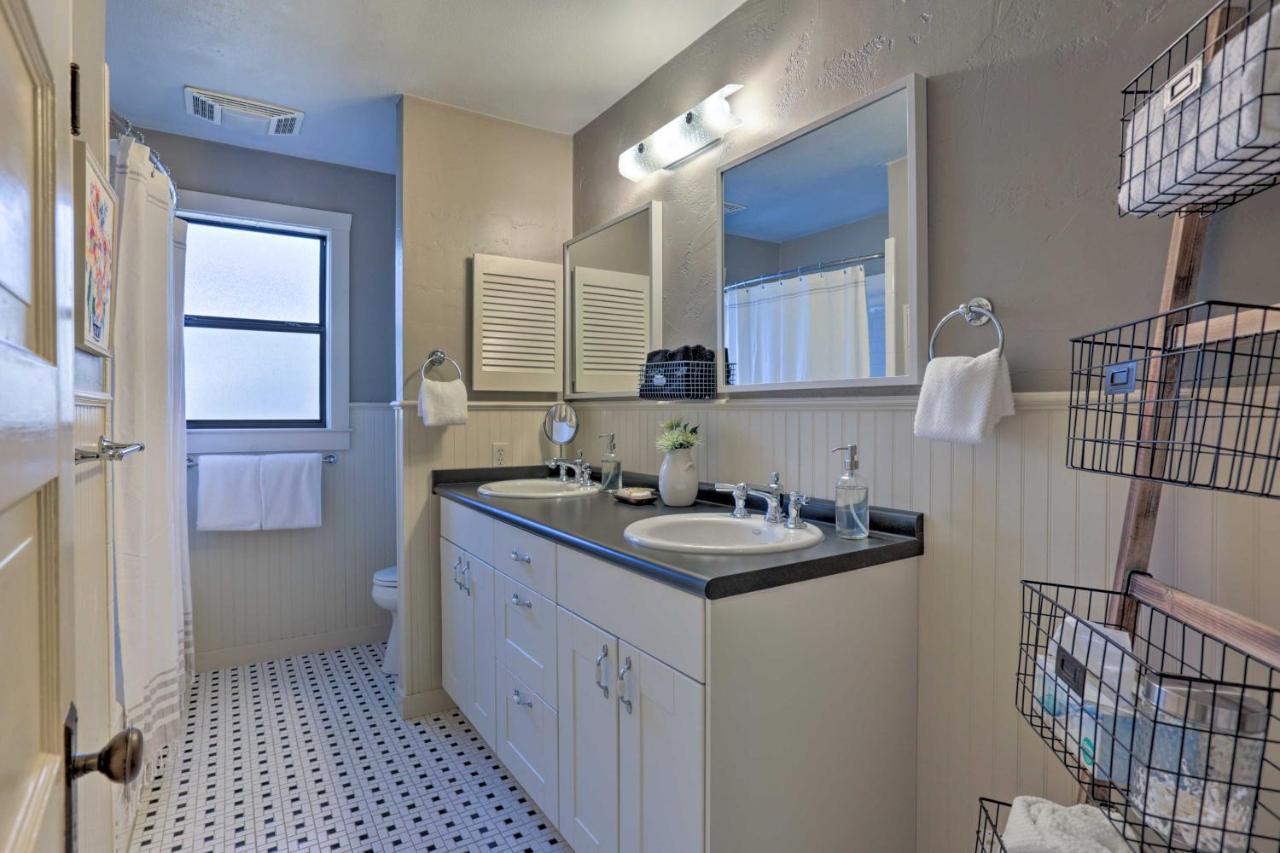 Fredericksburg Cottage With Grill - Walk To Main St! Exterior photo